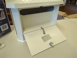Gibraltar Mailboxes Post Mount White Metal Large Lockable Mailbox. Comes an open box as is shown in