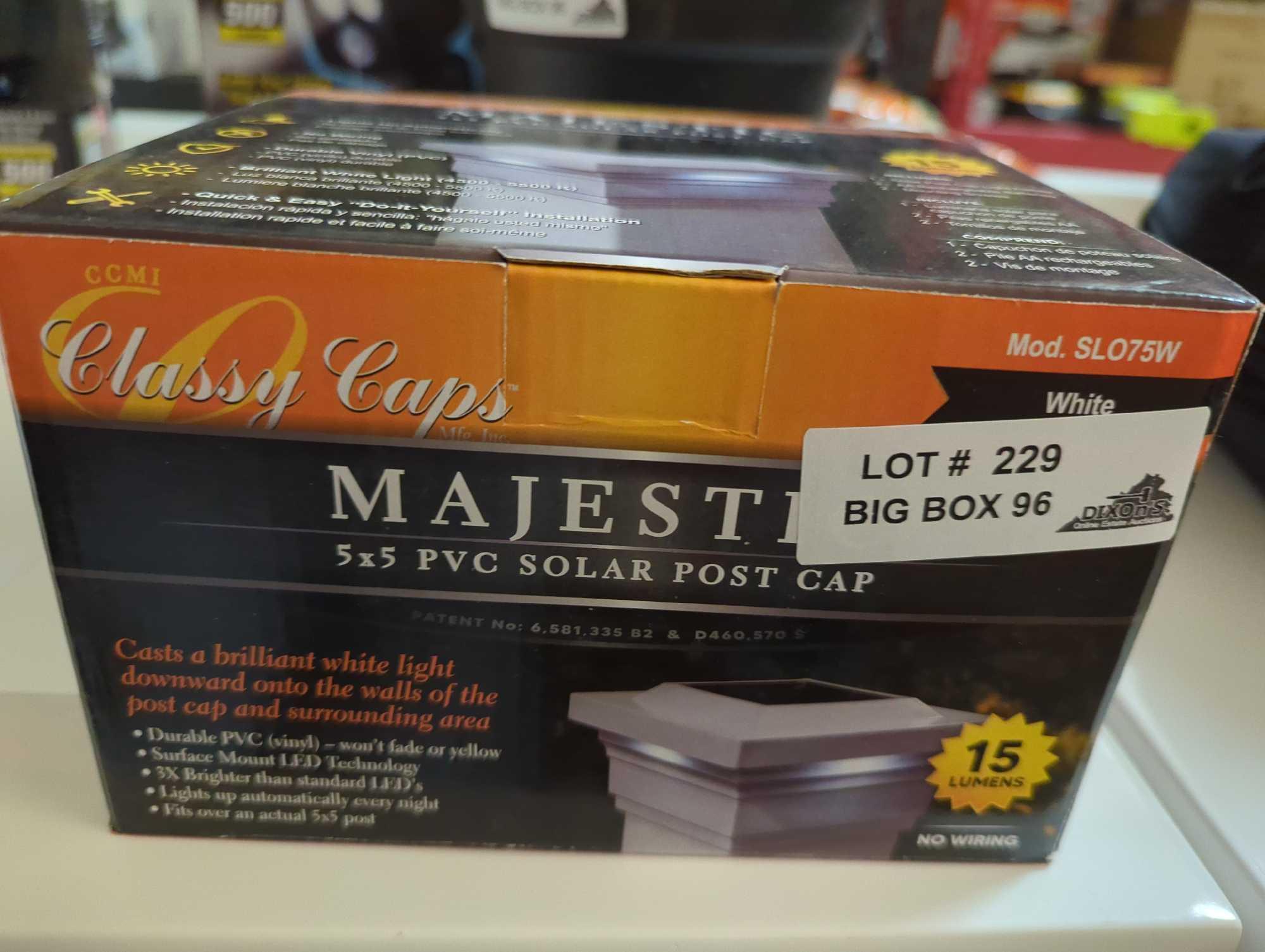 CLASSY CAPS Majestic 5 in. x 5 in. Outdoor White Vinyl LED Solar Post Cap, Model SLO75W, Retail