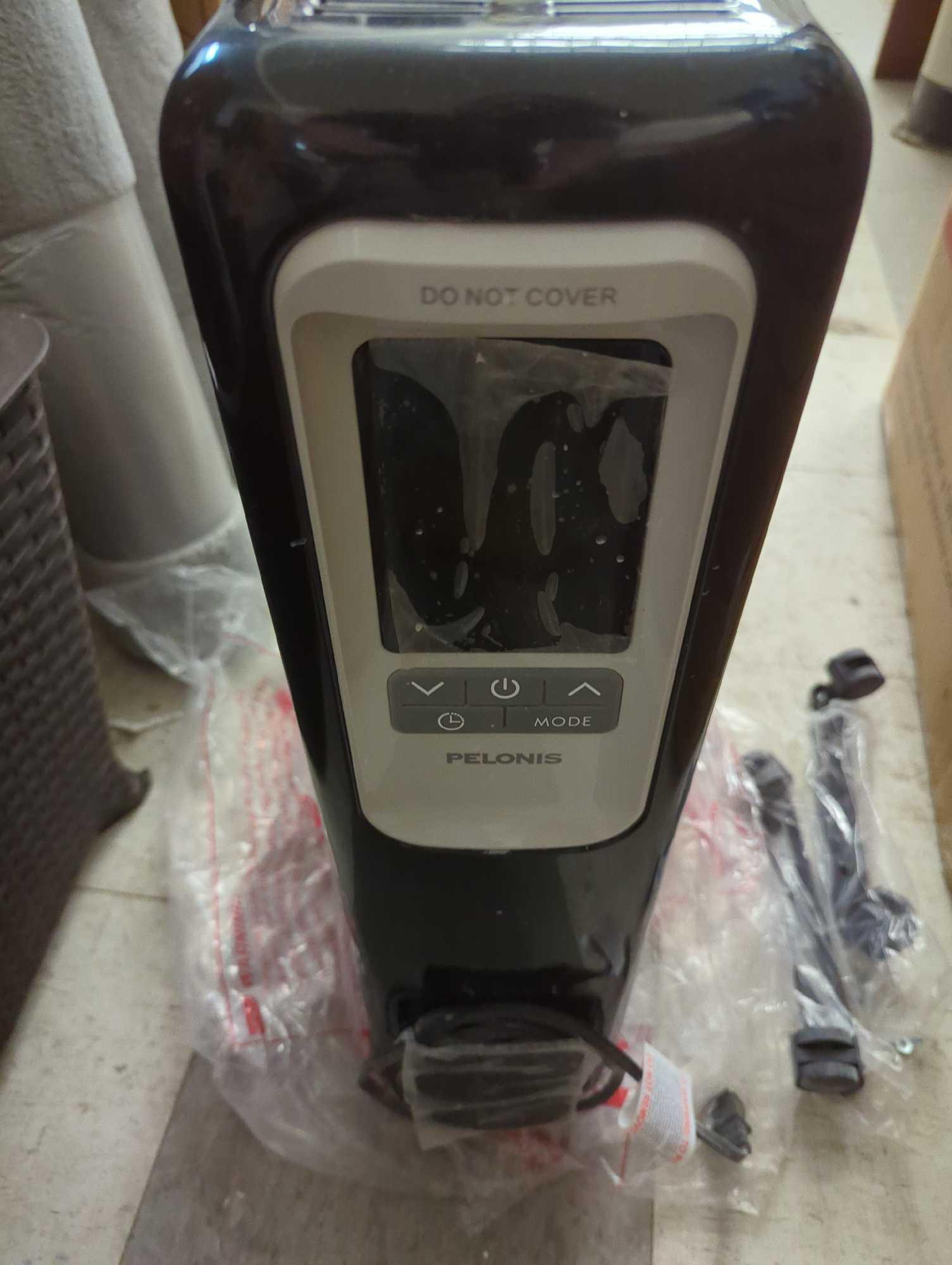 (Used No Remote) Pelonis 1,500-Watt Digital Electric Oil-Filled Radiant Portable Space Heater,