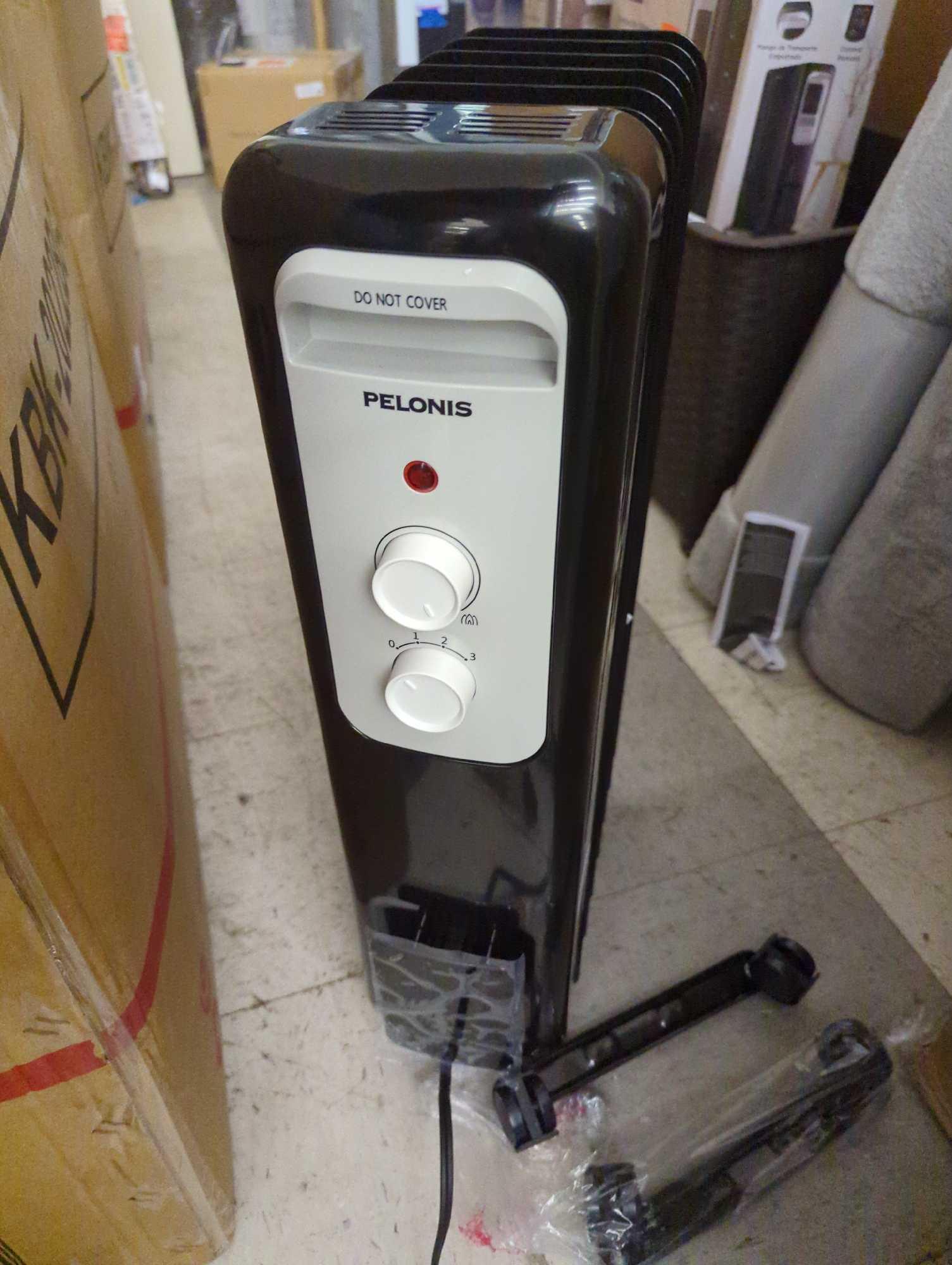 Pelonis 1,500-Watt Oil-Filled Radiant Electric Space Heater with Thermostat, Appears to be New in