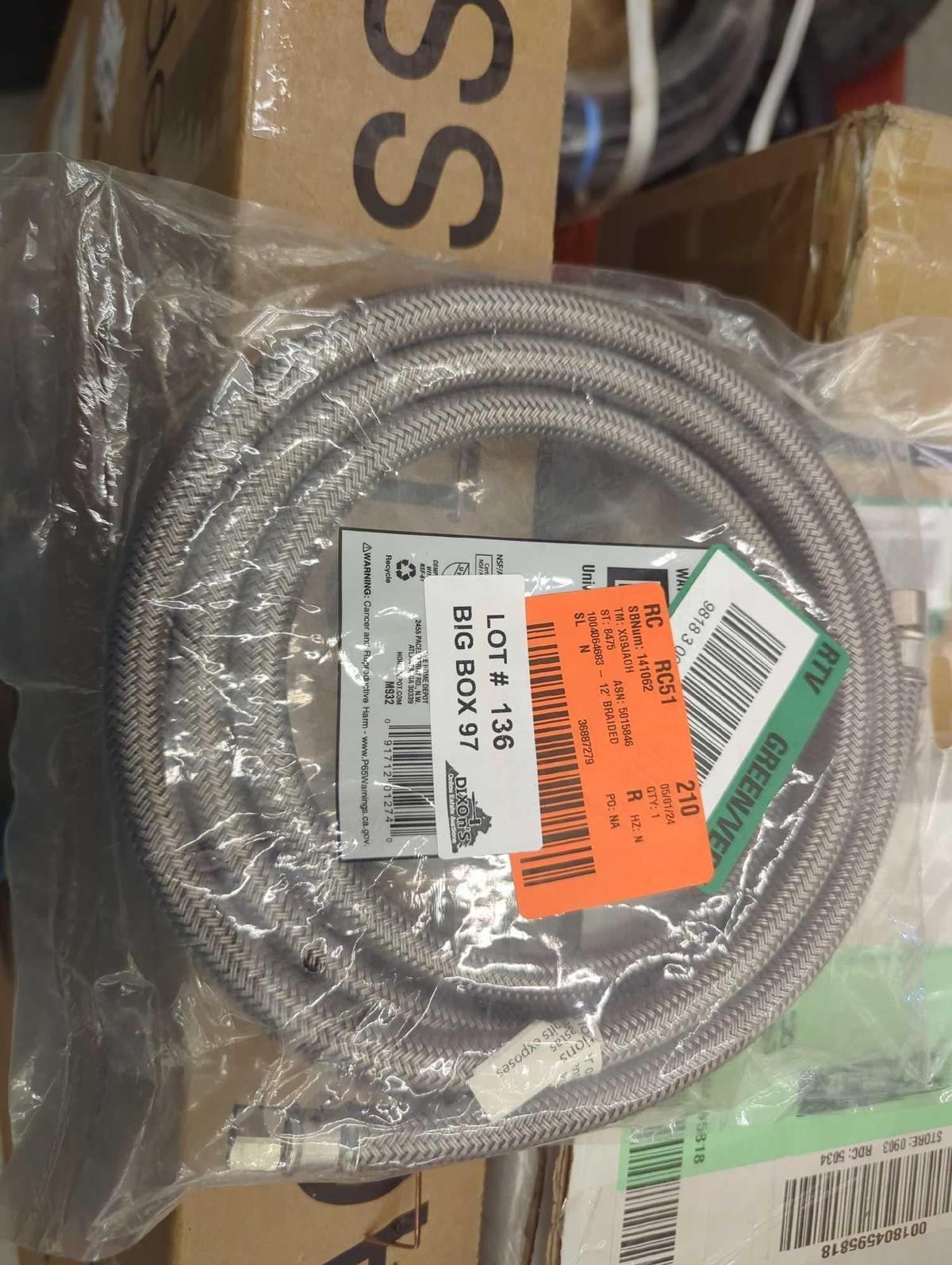 Everbilt 12 ft. Braided Ice Maker Supply Line, Retail Price $18, Appears to be New in Factory Sealed