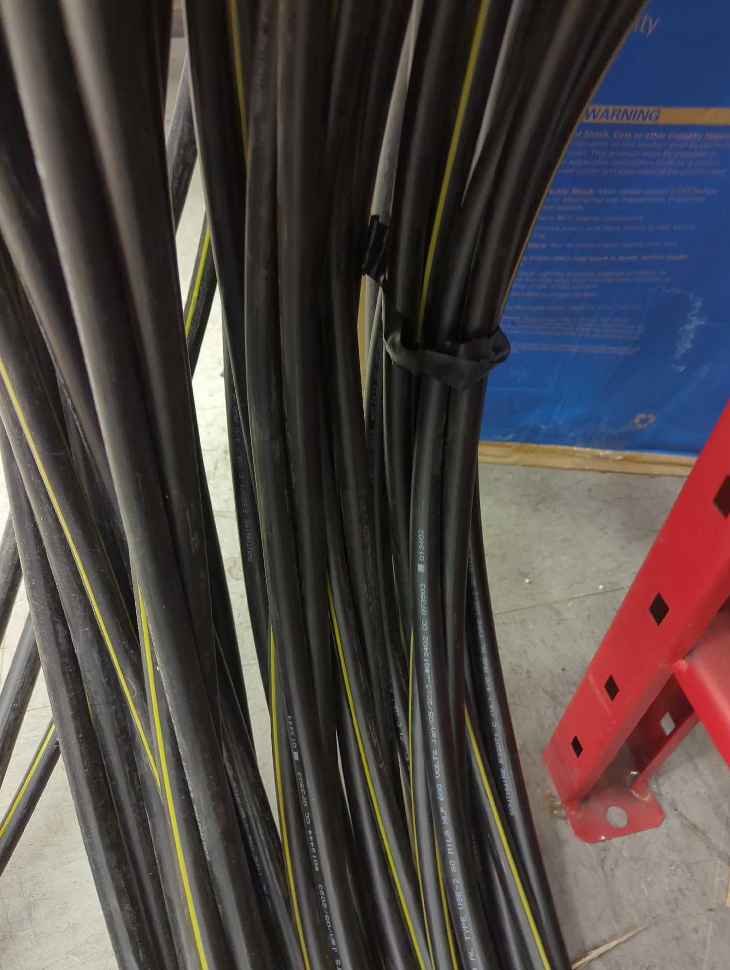 (Unsure Of Length) Lot of 3 Foot of Southwire (By-the-Foot) 4/0 Black Stranded AL USE-2 Cable,