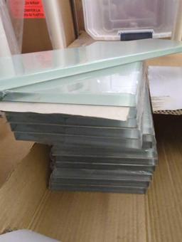 Lot of 6 Cases of Ivy Hill Tile Contempo Seafoam 4 in. x 12 in. x 8mm Polished Glass Subway Wall