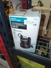 Everbilt 1/6 HP Plastic Submersible Utility Pump, Retail Price $109, Appears to be New, What You See