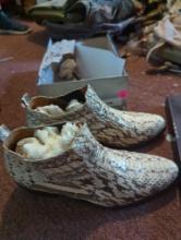 (LR)WORN IN STACY ADAMS GENUINE SNAKE SKIN BOOTS, HOLLYWOOD BLACK WITH WHITE, USED BOOTS