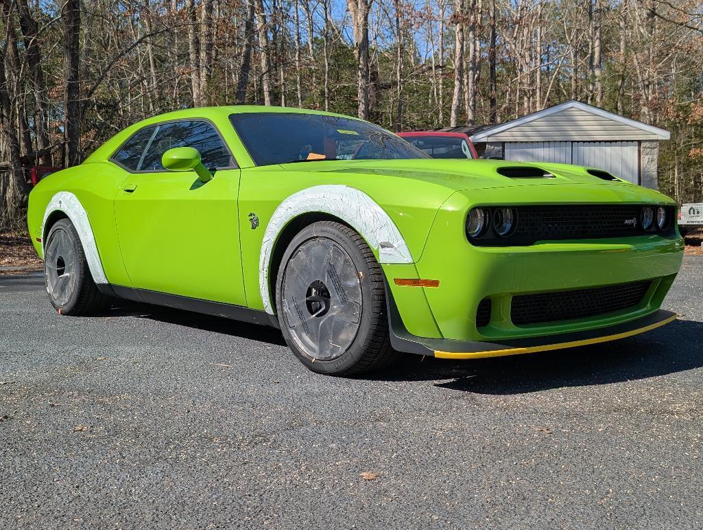 2023 Dodge Challenger SRT Hellcat Jailbreak 6- Speed Widebody - Limelite Green, 7 Miles, VIN: