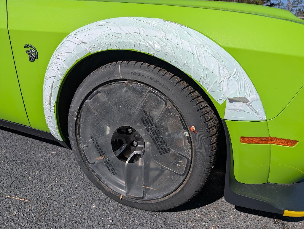 2023 Dodge Challenger SRT Hellcat Jailbreak 6- Speed Widebody - Limelite Green, 7 Miles, VIN: