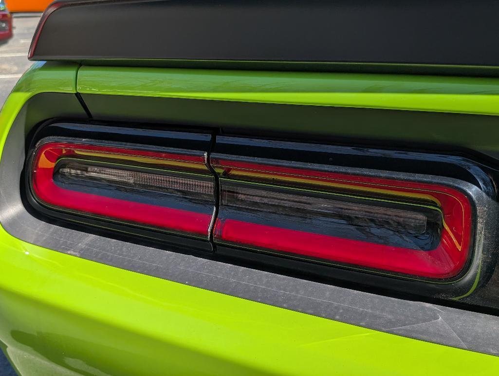 2023 Dodge Challenger SRT Hellcat Jailbreak 6- Speed Widebody - Limelite Green, 7 Miles, VIN: