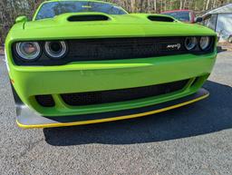 2023 Dodge Challenger SRT Hellcat Jailbreak 6- Speed Widebody - Limelite Green, 7 Miles, VIN: