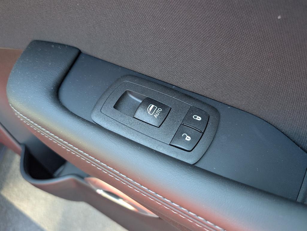 2023 Dodge Challenger 6- Speed Scat Pac - Go Mango with Shaker Hood, 1114 Miles, VIN: