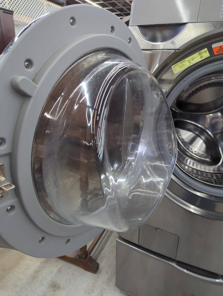 Samsung Clothes Washer with Dimensions 26.525.552 Inches
