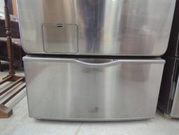 Samsung Clothes Washer with Dimensions 26.525.552 Inches