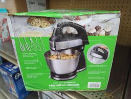 Hamilton Beach 6-Speed Stand Mixer With Accessories