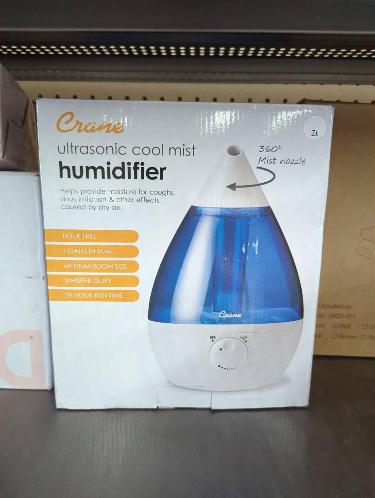 Crane Ultrasonic Cool Mist Humidifier in Open Box