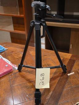 Polaroid Tripod with Adjustable Legs and Mounting Plate