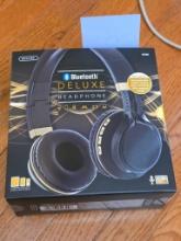 Sentry Bluetooth Deluxe Headphones with In-Line Mic