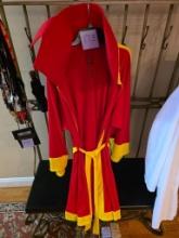 Loot Crate Marvel Gear & Goods Red Hooded Robe (2XL/3XL)