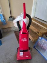 Dirt Devil Upright Vacuum Cleaner with Hose, Model 086618