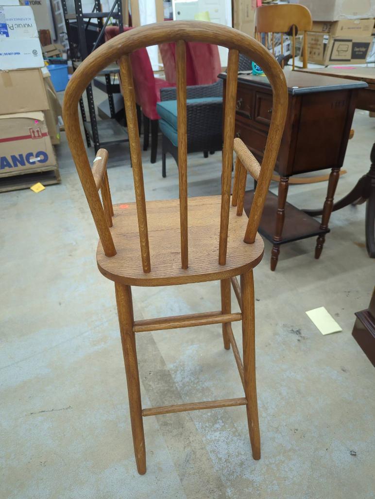 Wooden High Chair with Spindle Back and Footrest