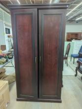 Wooden Bar Cabinet with Wine Rack and Shelving