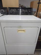 Kenmore Electric Dryer, Model 66901, White, 27 in x 25.5 in x 43 in