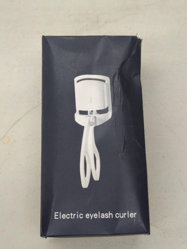 Electric Eyelash Curler, New in Open Box