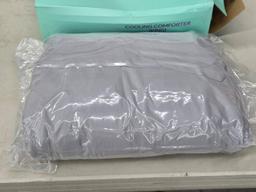 Chicxpace King-Sized Cooling Comforter in Opened Box
