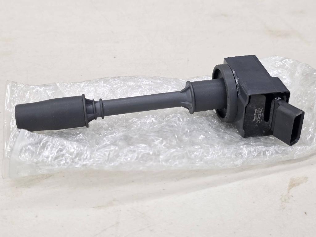 DrCox OEM Ignition Coil UF916 for Lexus Models, Opened Box
