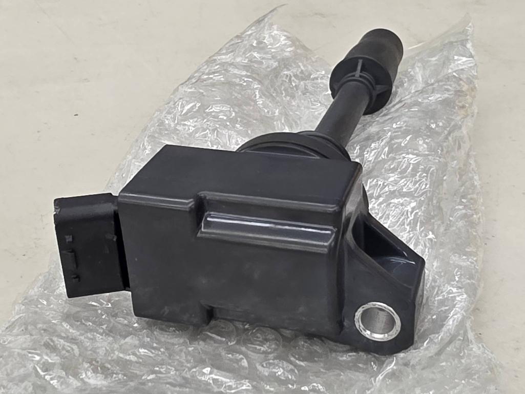 DrCox OEM Ignition Coil UF916 for Lexus Models, Opened Box