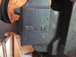 Antique Prentiss Vise No. 96 with