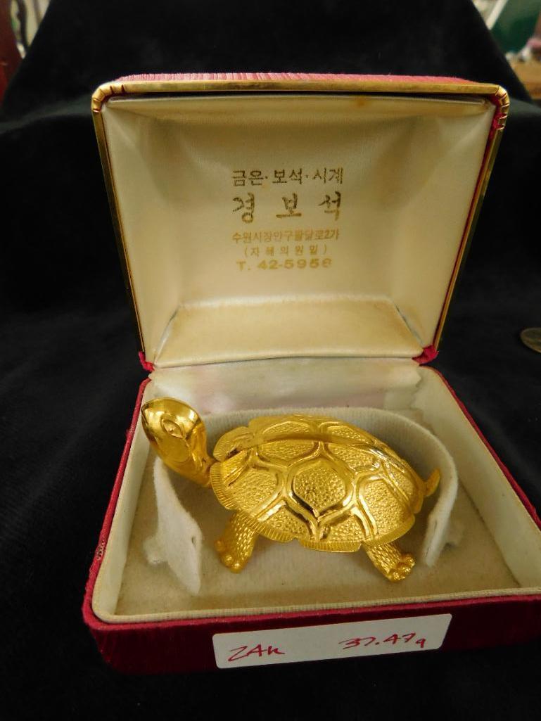 24K Gold Turtle Figure - 1.5" x 3" x 2" - Original Box - 37.47 Grams