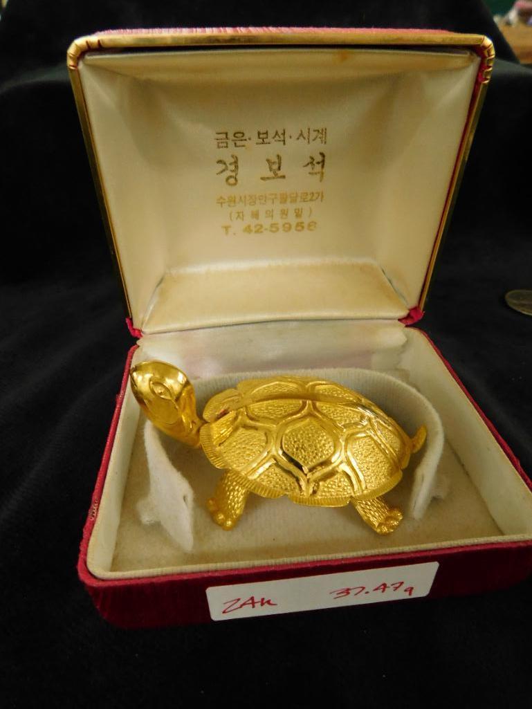 24K Gold Turtle Figure - 1.5" x 3" x 2" - Original Box - 37.47 Grams