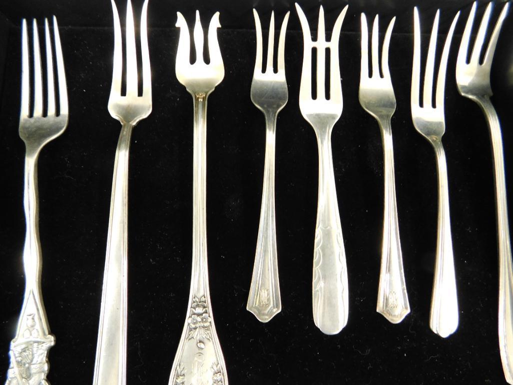 Sterling Silver - H'ordourves / Pickle Forks - Different Patterns - 100.0 Grams