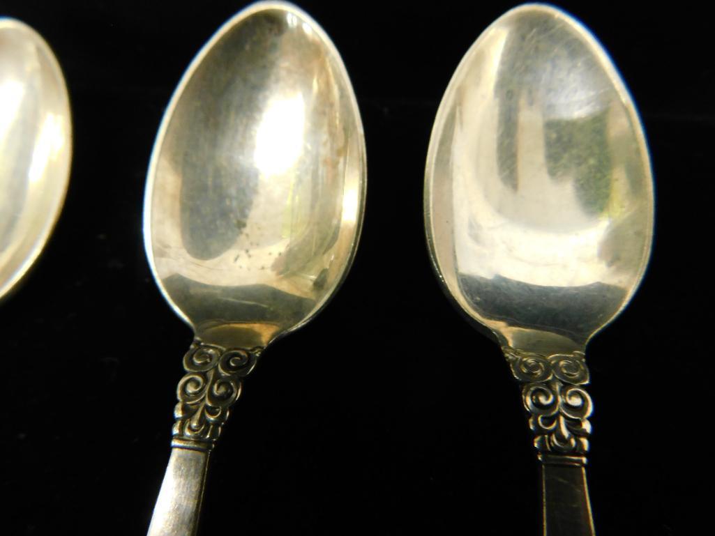 Sterling Silver - 6 Matching Demitasse Spoons - 81.0 Grams