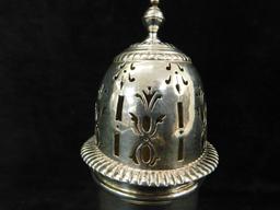 Sterling Silver - Confectionary Sugar Shaker - 192.0 Grams - Hallmarked - 6.5" Tall