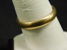 14K Yellow Gold - Ring - Size 11 - Band - 4.8 Grams