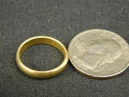 14K Yellow Gold - Ring - Size 6 - Band - 3.3 Grams