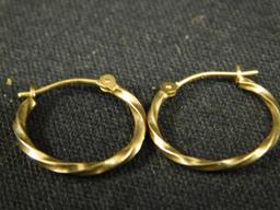 14K Yellow Gold - Pierced Earrings - Twisted Small Hoop - .70 Grams