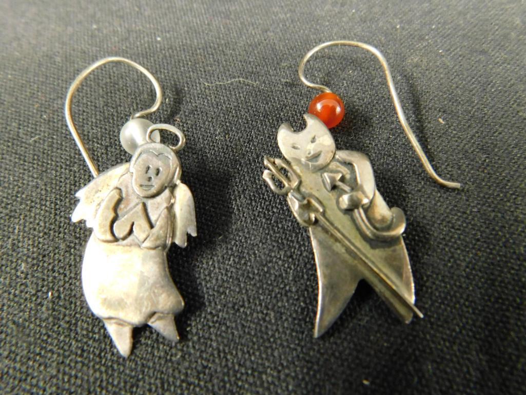 Sterling Silver - 925 - Pierced Earrings and Brooch Set - Devil and Angel - Cornelian