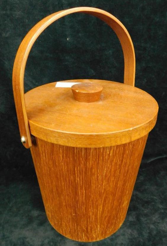 MCM - Mid Century Teak Ice Bucket with Lid - 14" x 8"