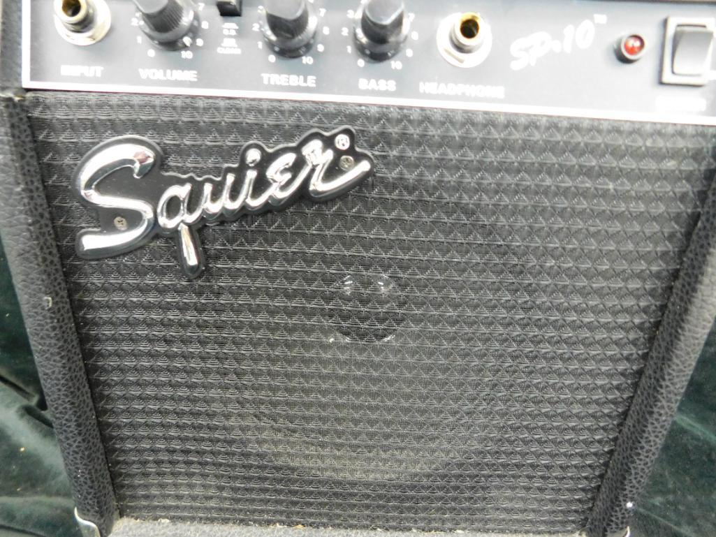 Newer Fender Squire Amplifier - SP-10 - Type PR 367 - 120V - 22W - Works