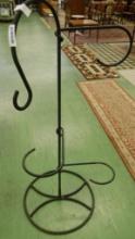 Wrought Iron Gravity Plant Holder - 3 Hooks