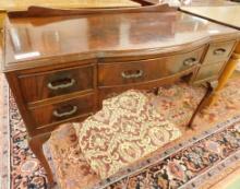 Wylie and Lochead English Mahogany Desk