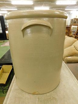 20 Gallon Red Wing Lily Pattern Cobalt Decorated Crock -no chips or cracks 22.5" tall x 18" diameter