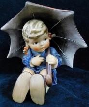 4.75" M.J. Hummel Umbrella Girl - Villeroy and Boch - 4.75" x 5.25" x 4.25"