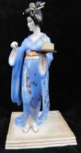 Franklin Mint - Fine Porcelain - Manabu Saito - "Tamiko" - 11.25" Tall
