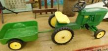 Ertl 4020 John Deere Pedal Tractor With Wagon - 21" x 61" x 19" Complete
