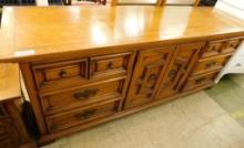 Thomasville 9 Drawer Long Dresser with Mirror - 32" x 76" x 21"