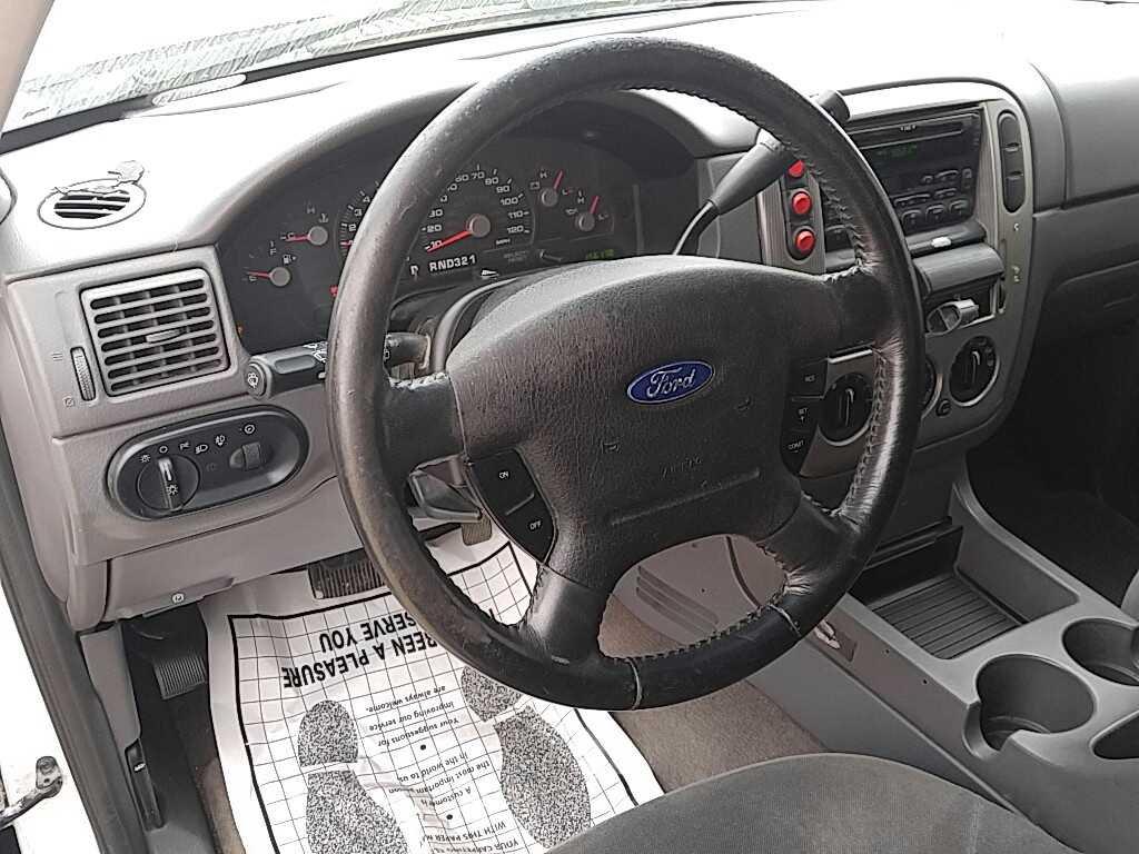 2003 Ford Explorer XLT 4D SUV