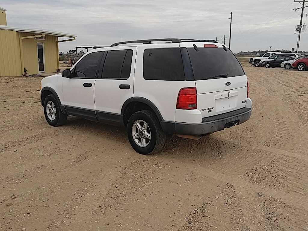 2003 Ford Explorer XLT 4D SUV